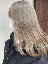 ベイス アワジ(BASE)&nbsp;アッシュベージュオリーブカラー