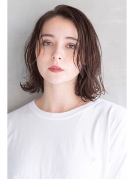 アルテ(ARTE) 【ARTE表参道/青山】大人可愛いレイヤーボブ×ベージュ