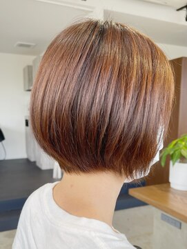 ユーリ(JUURI) ショートボブ