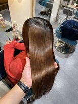 リラエ(Lyrae)&nbsp;縮毛矯正/髪質改善/美髪カラー/トリートメント【大阪/西梅田】