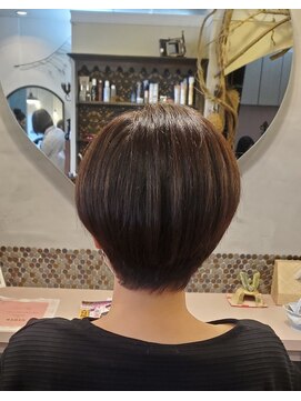 ヘアメイクエコー hair make echo ショートボブ