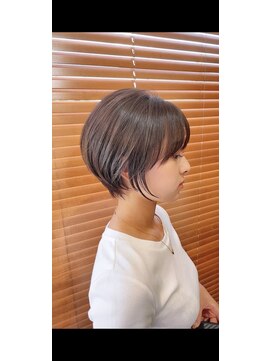 デュエル(Duel) 丸みショートボブ