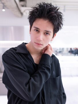 ユウ 渋谷(U) メンズ束感ベリーショートアッシュブラックスパイキーショート