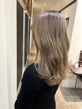 フィールルーチェ(Feel luce) ミルクティーベージュ