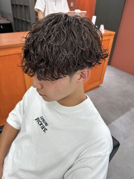 レブ 三条河原町(Reb,) パーマメンズマッシュツーブロックスパイラル