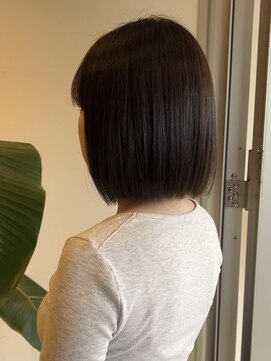 美容室 アイディー i-dee グレージュ