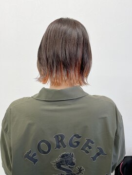 ソソ(soso) 【soso 伊勢田】レイヤーボブ/インナーカラー/横浜