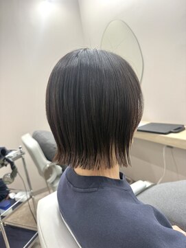 レーヴバイリコ 三軒茶屋(Reve by liko) 切りっぱなしボブ/縮毛矯正/三軒茶屋