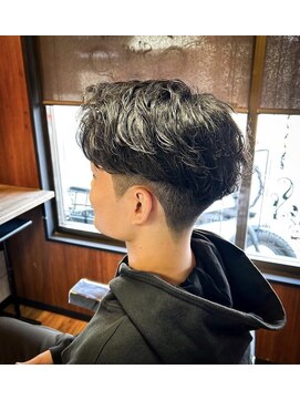 ジョイボックス 東三国店(JOYBOX) リバースカールスタイル