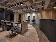 メンズサロン ガウディ 三宮店(men's salon Gaudi)の雰囲気（男心をくすぐる、上品で洗練された空間をご用意しております◎）