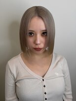 アイズニューヨークプレミアムトヤマ(I's New York PREMIUM TOYAMA)&nbsp;ケアブリーチ/ホワイトグレージュ/ショートボブ