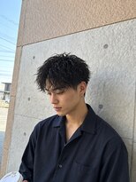 ノーマ(no-ma)&nbsp;【センターパート】直毛・毛流れが出にくい方に
