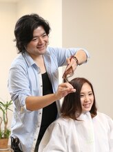 ヘアー メイク チェンバース(Hair make Chambers) 山下 貴司