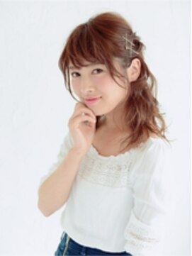 アース 佐賀夢咲店(HAIR&MAKE EARTH) フィッシュボーンハーフアレンジ