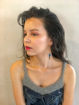 アンドレイ 表参道(andrey) 【andrey】 くせ毛風ウェーブロング