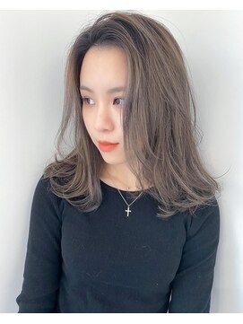 ソー(So.) スモーキーベージュ