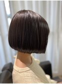 大人可愛いナチュラル前下がりショートボブイメチェンドレスヘア