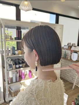フレイムス ヘアアンドリラックス 南越谷店(Frames hair&relax) ぷつんとボブ＊