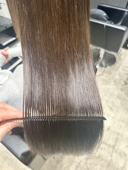 ラレーヴ バイ イーエル(la’reve by EL)の写真/酸性ストレートで髪質改善しながら艶めく極上のストレートに♪ダメージレスで仕上がりも納得!