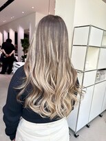 ステア ケース(stair case)&nbsp;ミルクティー系　バレイヤージュハイライト