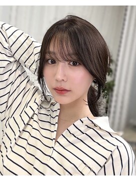 レイリー 原宿 表参道(Rayreee) 大人かわいい流し前髪/似合わせ小顔顔周りカット