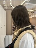 スモーキーアッシュ×切りっぱなしボブ