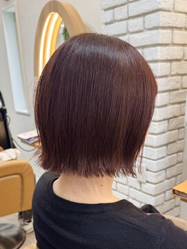 アドラーブル けやき通り店(adorable) 20代30代大人可愛いレッドブラウン