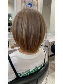 大人ショートボブ/似合わせカット/イメチェン/白髪ぼかし/筋感
