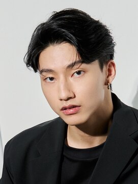 エリマ 横浜西口(elima) フェザーショートフェザーパーマニュアンスパーマショートヘア