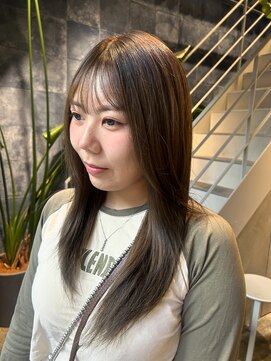 シー(si) オリーブグレージュ