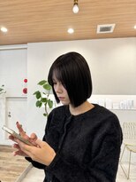 ウタリ(utari)&nbsp;透明感ダークブラウン【難波 桜川/髪質改善】