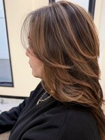 エムフロムソレイユミュー(M from soleil mju)&nbsp;【ミディアムレイヤー/アンブレラ×エンドカラー】