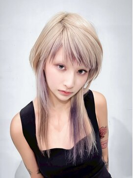 ヌル 神宮前店(Null) インナーカラー/ルーツカラー/ブリーチデザインカラー/姫ウルフ