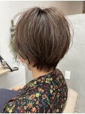白髪ぼかしでふんわりボブ