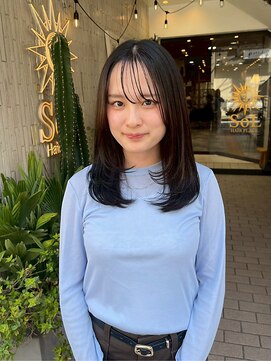 ヘアプレイスソル (HAIR PLACE SoL) ナチュラルレイヤー/ミディアム/根本カール