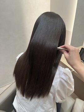 ジーナ 錦糸町(Zina) 艶髪ストレート透明感カラー