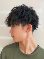 キリ 逗子(kiri)&nbsp;逗子葉山ツイストパーマツイスパ波巻きパーマフェザーパーマY369