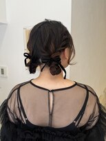 ディティカ サウ(Dityca sow)&nbsp;ツインシニヨン