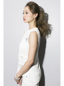 ヘアサロン アティリー(Hair Salon Attirer) 簡単ポニーテール【Attirer】