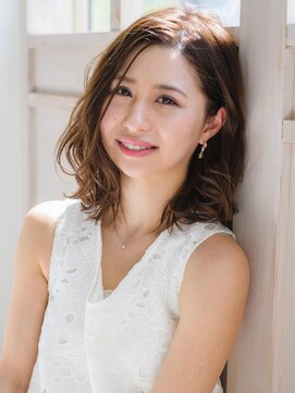 マーブルトウキョウネオリーブ(marbles tokyo neolive) 《Marbles/三軒茶屋》☆伸ばしかけミディ×グレージュ☆