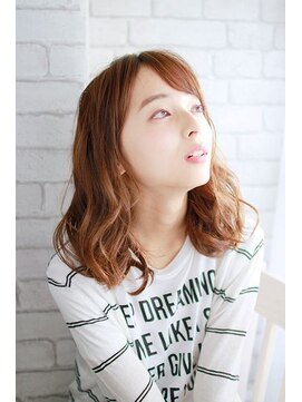 プティルカ(PutiLuca D.C.) カジュアルフェミニンなルーズカール