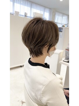 アテナ 福津店(ATENA) ☆イルミナショートヘア☆