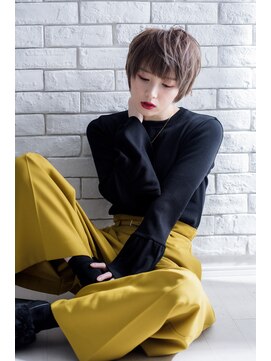 ミエル ヘア 新宿(miel hair) 〈mielhair新宿〉大人可愛いナチュラルショート イルミナ