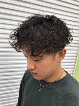 ルシードスタイルアートラッシュ(LUCIDO STYLE ARTRUSH) 波打ちパーマ