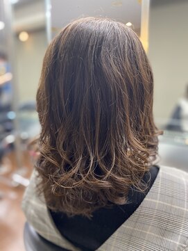 シャンプーボーイエイムス(SHAMPOO BOY aims) ミディアムアレンジ