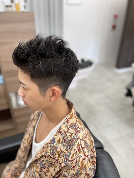 エーエイチ(aH.) スパイキーショート