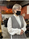 ハイトーンマッシュショート_ミルクティーベージュ