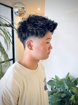 サロンド ココ(Salon de COCO) スパイキーフェード