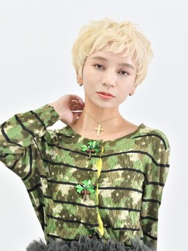 ロアー 葛西店(RAWR hair) 【RAWR】ホワイトブロンド_美髪　似合わせカット