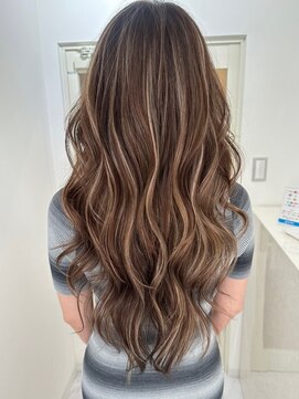 ヘアーサロングランデ(HAIR SALON GRANDE) ハイライトカラーミルクティーベージュレイヤーカット